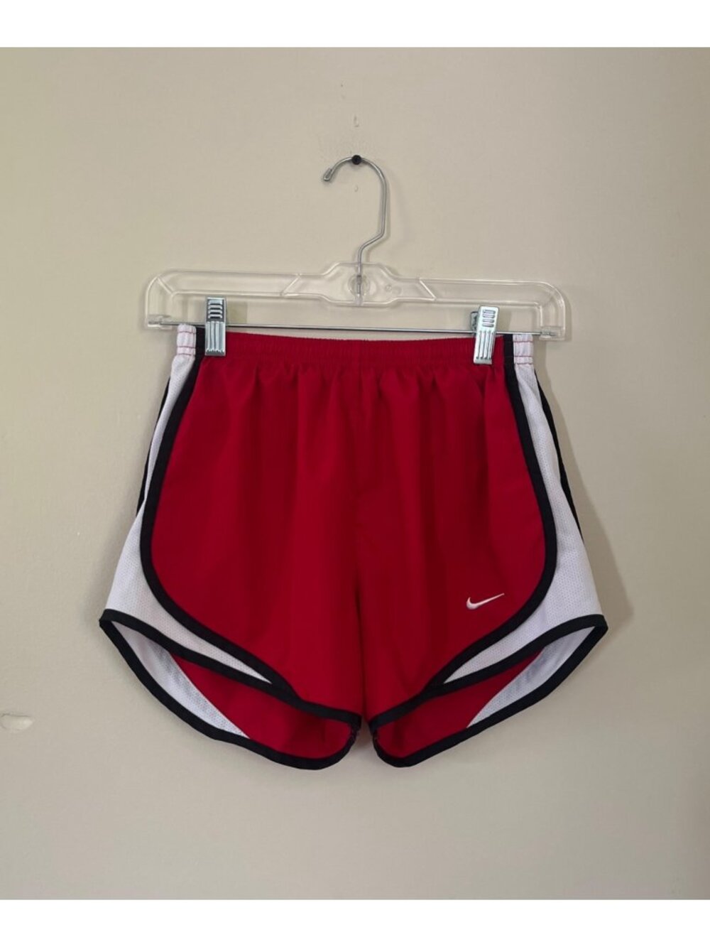 Nike Shorts Womens XSmall Red Black Dri-Fit Athletic Lining Pull On Drawstring